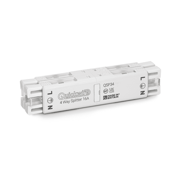 Quickwire QSP34 4-Way Splitter 16A Maintenance Free Junction Box IP30 Quickwire QSP34 4-Way Splitter 16A Maintenance Free Junction Box IP30